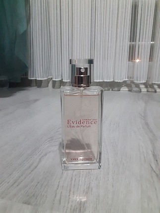 YVES ROCHER EVIDENCE ÖDÜLLÜ KOKULU PARFÜM 