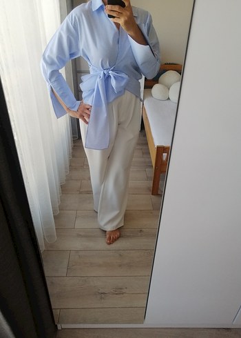 l Beden mavi Renk Mavi Çizgili V Yaka Kemerli Kadın Gömlek