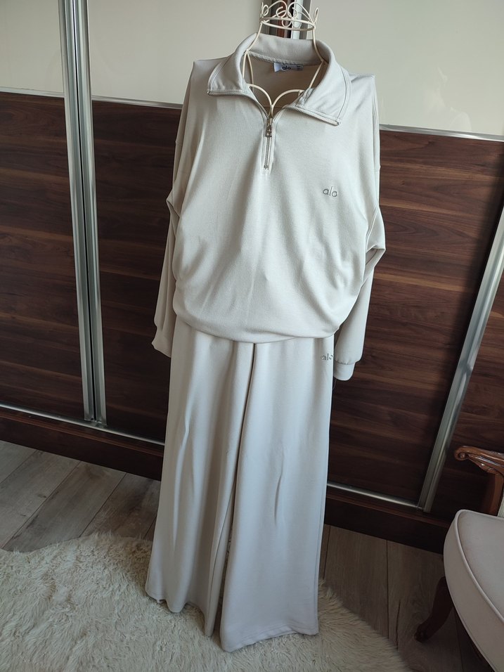 Bej Yarım Fermuarlı Kadın Eşofman Takımı - Görsel 2