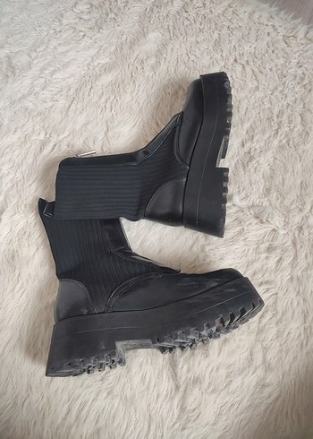 Zara Deri Fermuarlı Platform Topuklu Gotik Botlar - Görsel 4