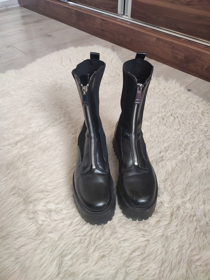 Zara Deri Fermuarlı Platform Topuklu Gotik Botlar - Görsel 3