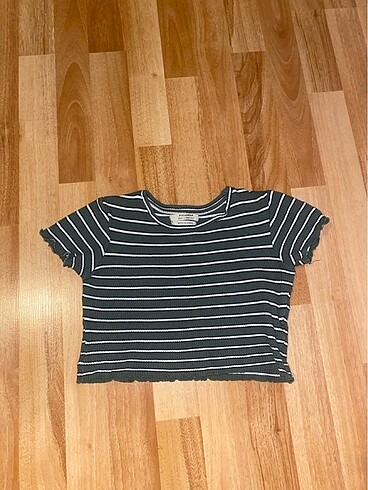 pull and bear crop
