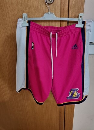 Adidas basketbol şortu