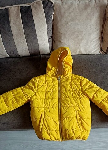 Erkek çocuk lcwaikiki markalı mont