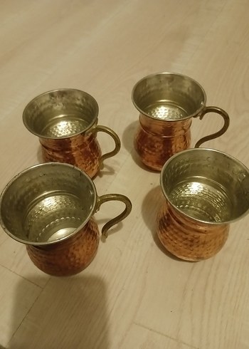 Parlak Altın Renkli Bakır Kulplu Bardak Seti