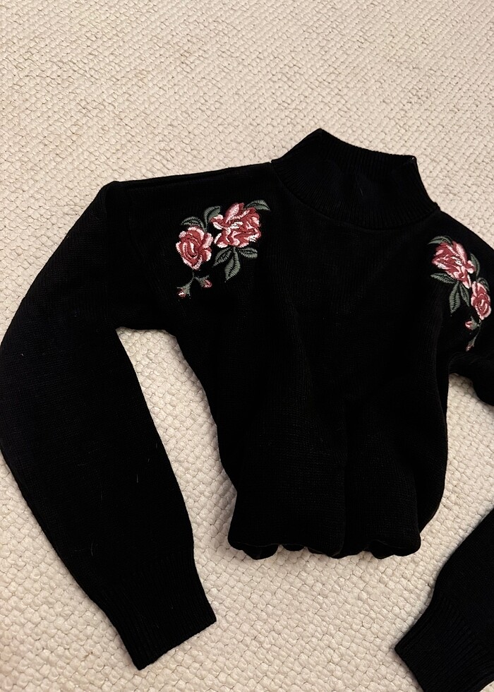 Çiçekli kazak - Görsel 3