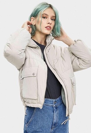 bershka mont