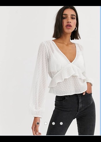 Bershka Beyaz V Yaka Puantiyeli Fırfırlı Bluz - Görsel 2