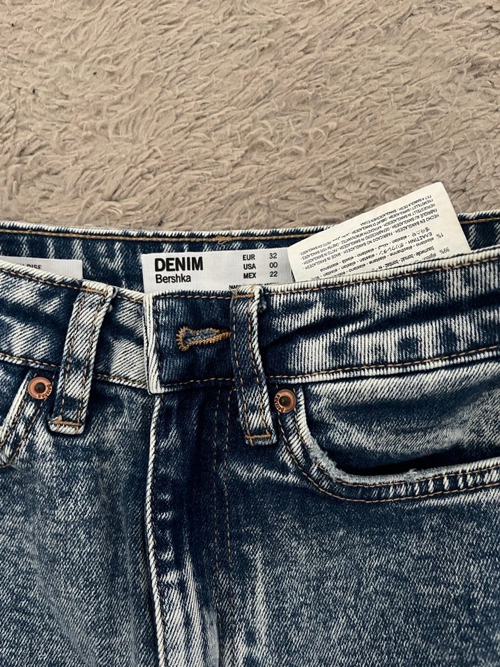 Bershka Batik Desenli Mini Denim Etek - Görsel 2