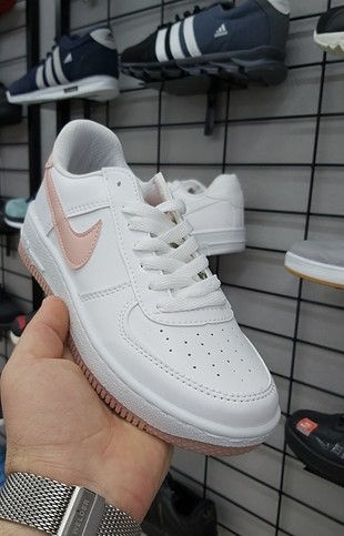 NIKE AIR FORCE