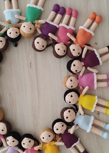 Diğer Renkli Örgü Bebek Seti