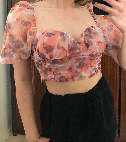 Trendyolmilla crop bluz