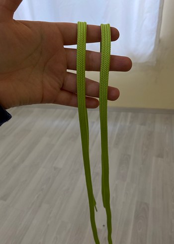 Yeşil Minimalist Erkek Ayakkabı Bağı - Görsel 3