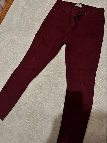 Bordo jean