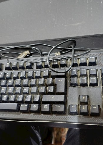 SteelSeries apex 100 klavye - Görsel 2