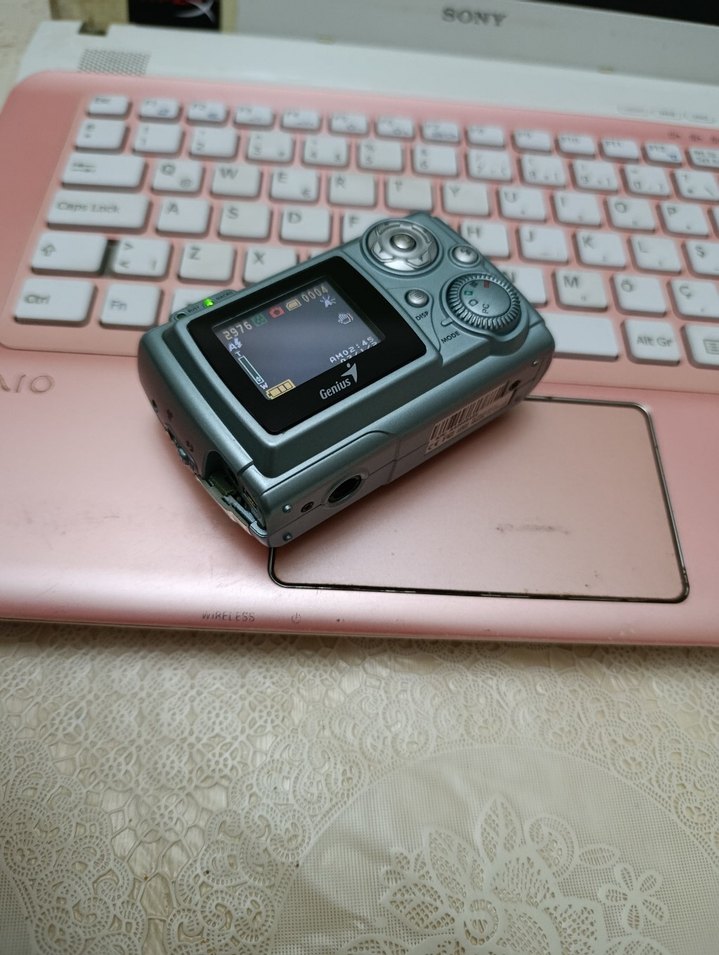 Genius fotoğraf makinesi - Görsel 4