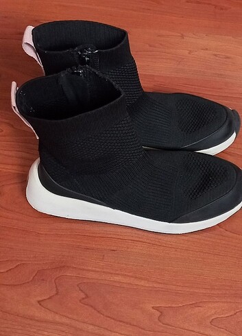 37 Beden siyah Renk 37 numaralı Original Zara Bot - Sıfırdan farksız