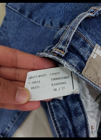 27 Beden lacivert Renk Mavi jean pantolon