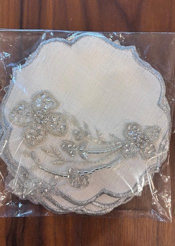 Gri Nakışlı Modern Klasik Beyaz Peçete - Görsel 2