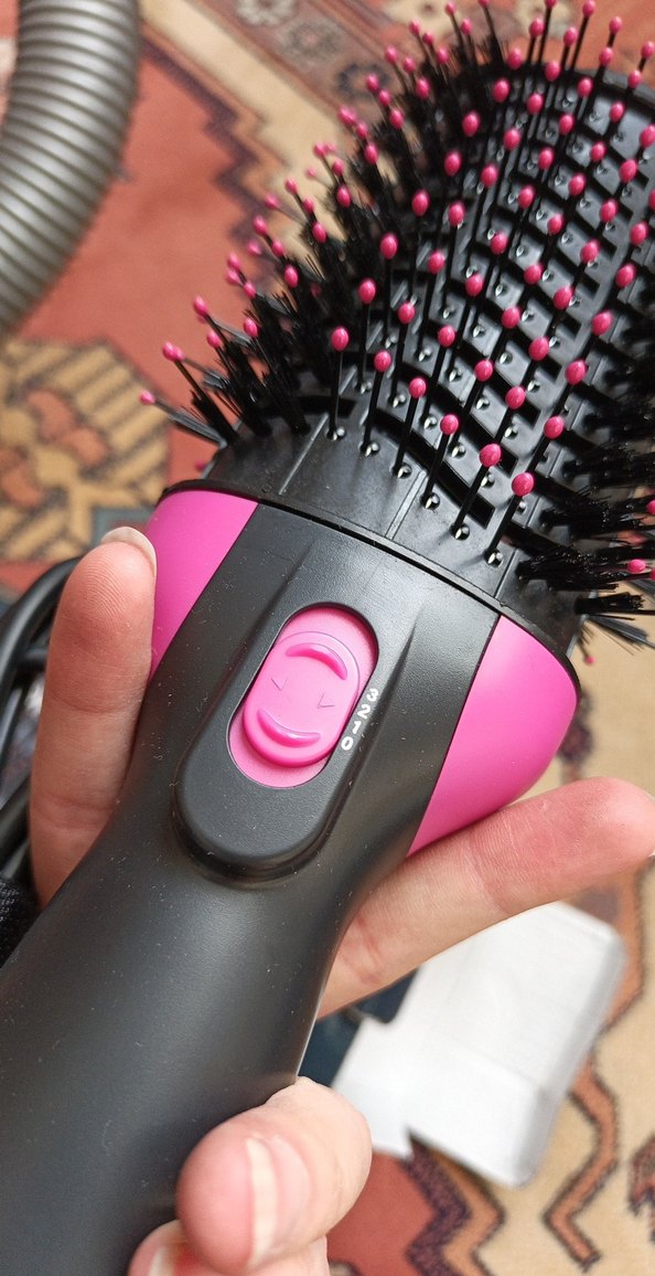 Pembe Sıcak Havalı Saç Fırçası - Görsel 4