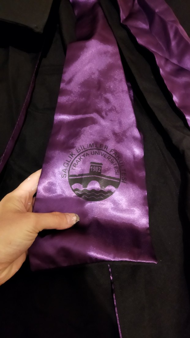 Trakya üniversitesi sağlık bilimleri fakültesi kep cübbe - Görsel 2