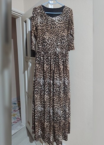 Leoparlı Elbise
