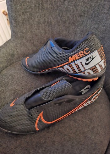 Nike Nike Siyah Erkek Futbol Ayakkabısı Velcro