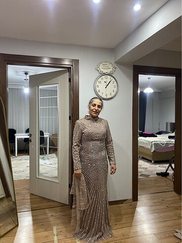 40 Beden Taşlı elbise