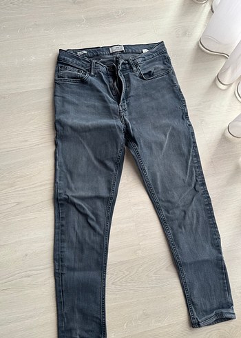30 Beden Gri Dar Kesim Kadın Jean Pantolon