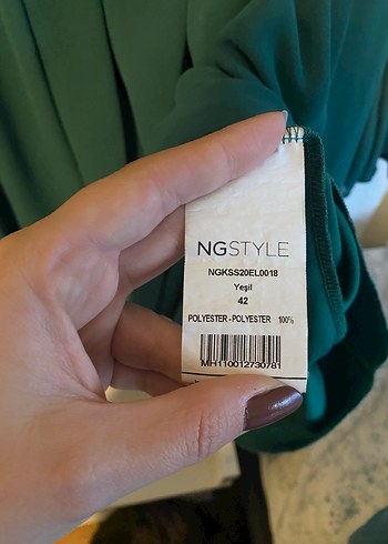 Uzun Kollu Yeşil Elbise - Görsel 5