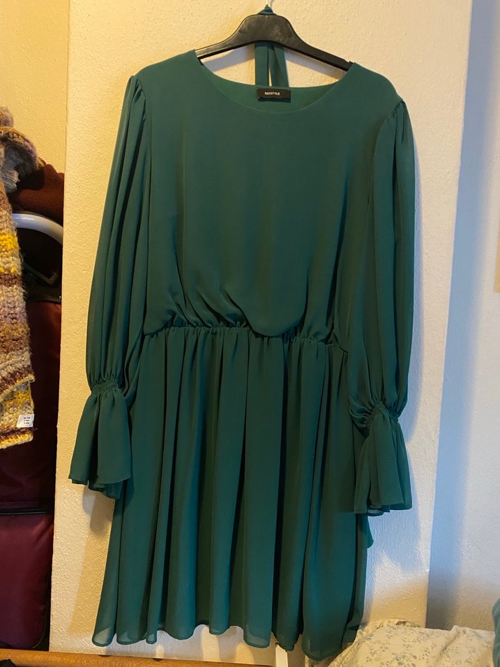 Uzun Kollu Yeşil Elbise - Görsel 4