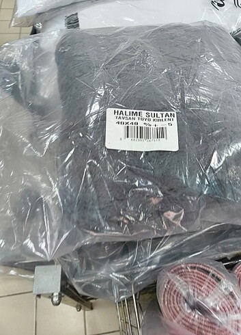 Beden TAVŞAN TÜYÜ PELUŞ KIRLENT TEK RENK????