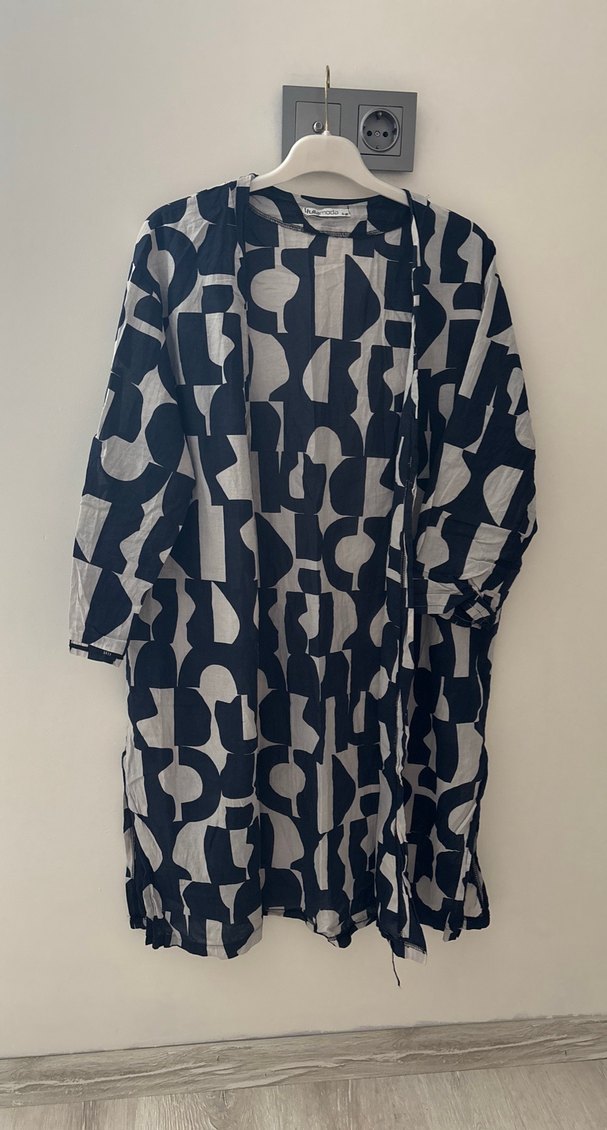 Baskılı Siyah Gri Uzun Kollu Uzun Kimono - Görsel 1