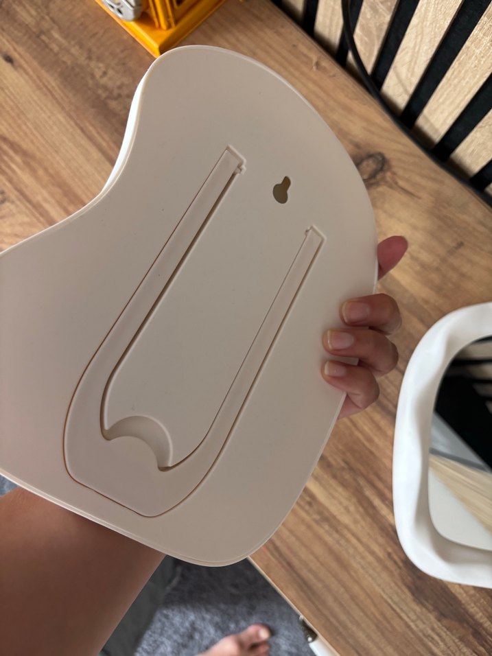 Beyaz Dalgalı Kenarlı Dekoratif Ayna - Görsel 2