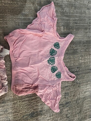 Kız bebek tişört pantolon