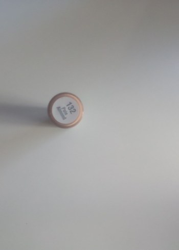 Maybelline beaulis Close It Bej Kapatıcı
