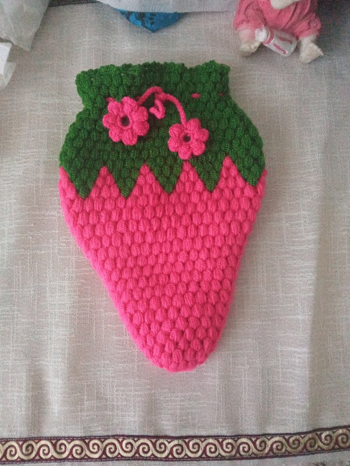 Çilek Desenli Pembe Duş lifi - Görsel 2