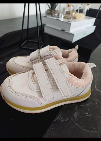 Kız Çocuk Beyaz Cırt Cırtlı  Işıklı Spor Ayakkabı - Görsel 2