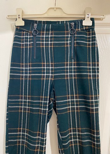 Stradivarius Stradivarius yeşil ekose tayt pantolon