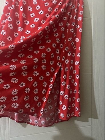 LC Waikiki Çiçekli yırtmaçlı etek