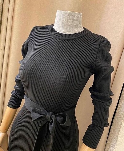 Trendyol & Milla Siyah Triko Elbise