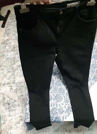Yirtik jean