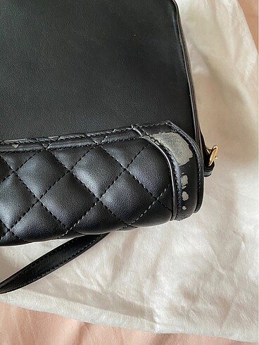 Beden ORİJİNAL GUESS ÇANTA