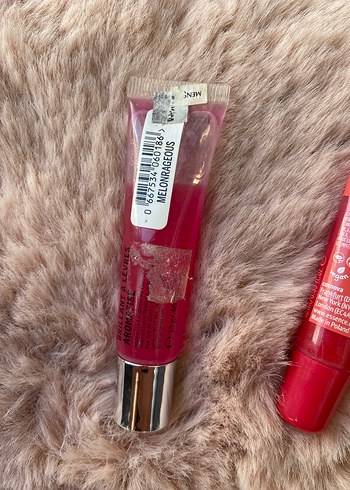 Essence Juicy Bomb& victorias secret gloss - Görsel 3