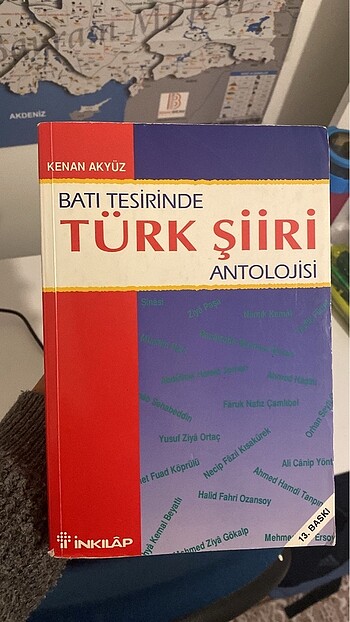 KENAN AKYÜZ BATI TESİRİNDE TÜRK ŞİİRİ ANTOLOJİSİ