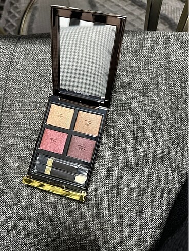  Beden Tom Ford Honeymoon Far Paleti