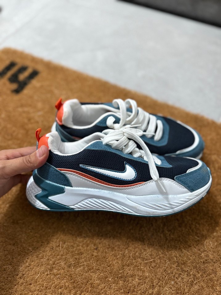 Renkli Bağcıklı Kadın Spor Ayakkabı - Görsel 4