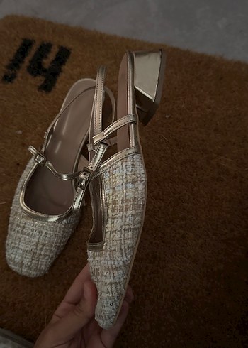 Tokalı Kare Desenli Gri Stiletto Kadın Ayakkabı - Görsel 2