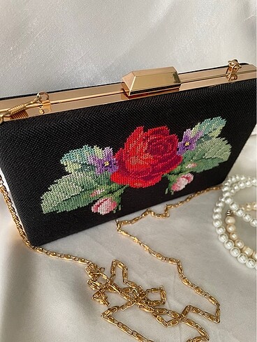 Zara Clutch canta