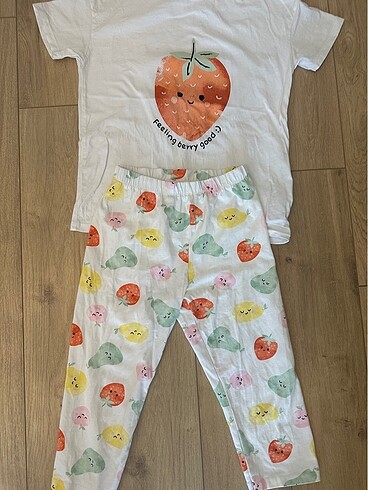 7 Yaş Beden 7 yaş uyumlu lcwaiki pijama takımı